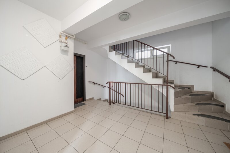 Brancoveanu, etaj 1/3, decomandat, bloc nou, ready to move in